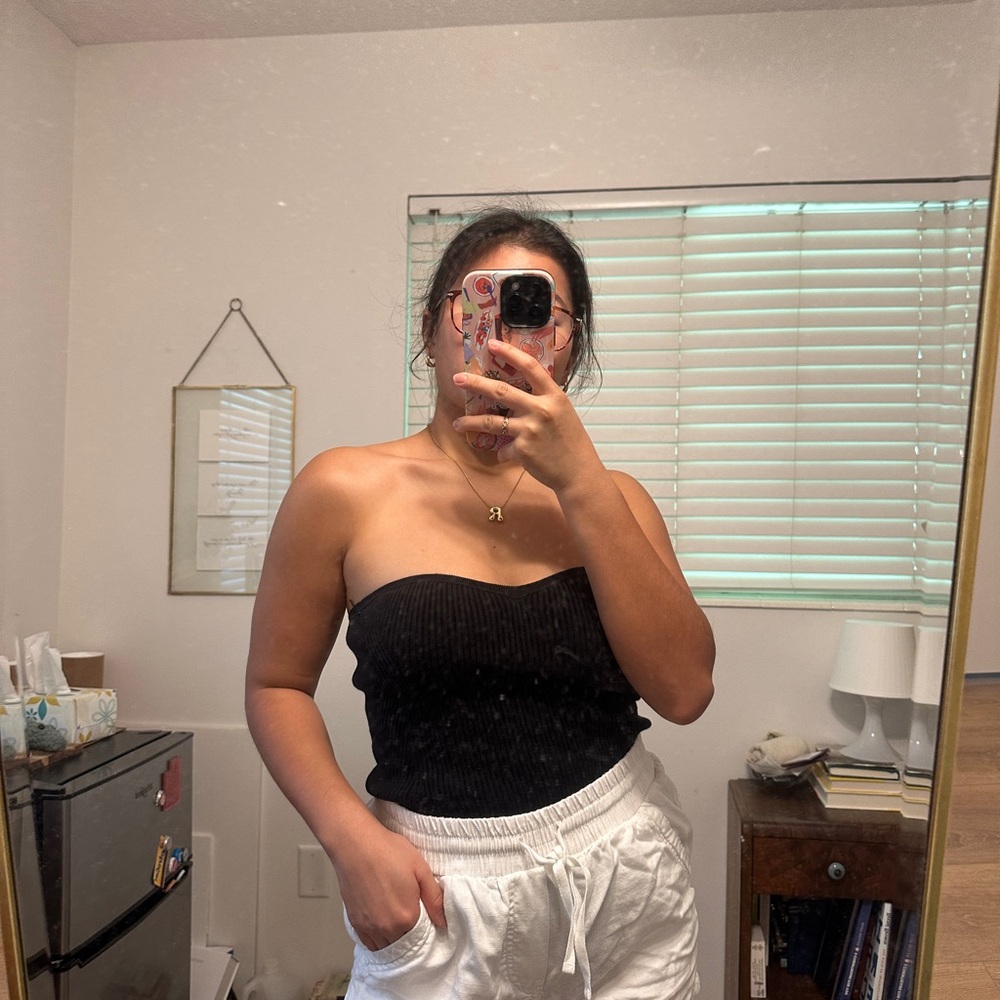 Uniqlo Black Sleeveless Bustier Camisole